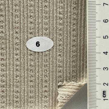 6 Beige